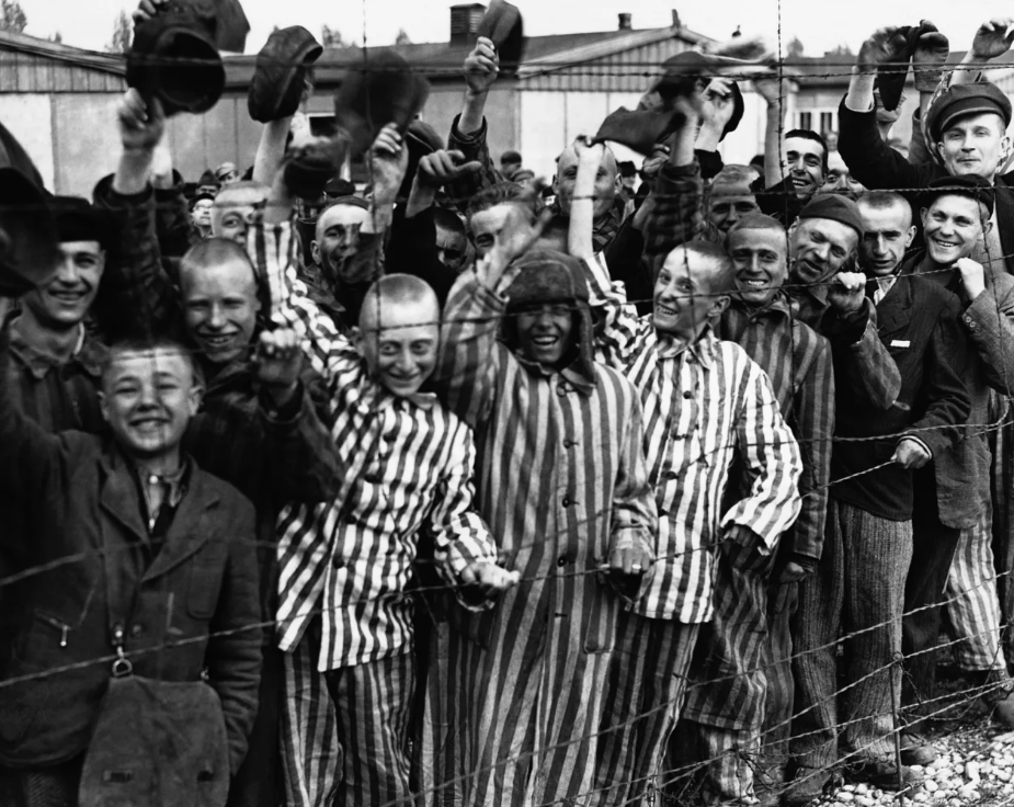 Celebrating Liberated Prisoners