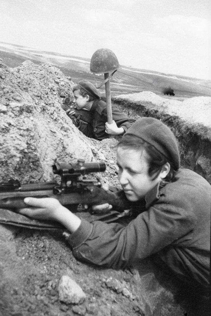 Uma mulher sniper? Conheça Lyudmila Pavlichenko