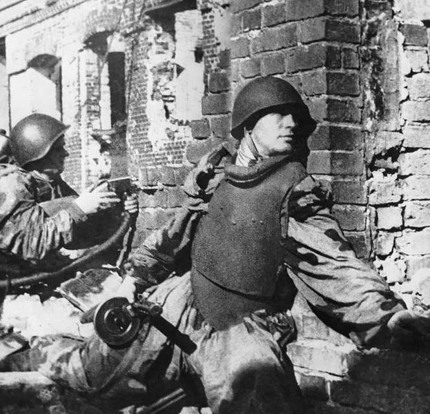 CH42 WW2 Soviet Body Armor Real History Online