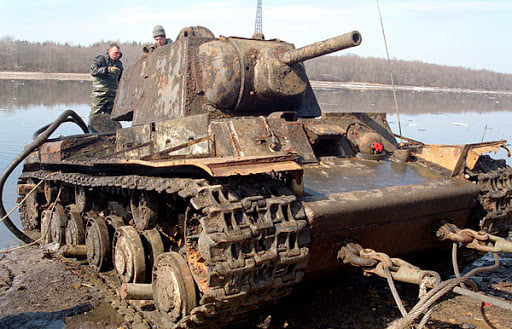 Raising KV1 Tank From a River2