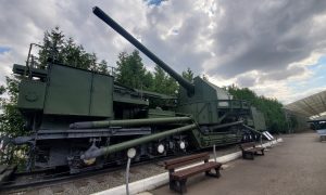 Soviet TM-1-180 Railway Gun